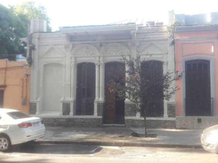 Casa en venta en Tres Cruces, Montevideo
