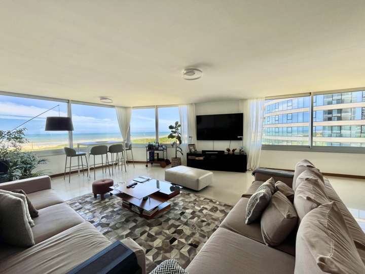 Apartamento en venta en Punta Del Este
