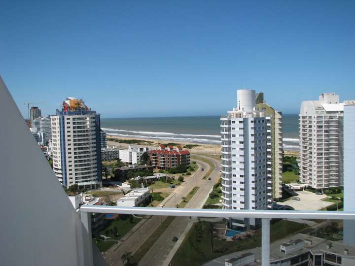 Apartamento en venta en Punta Del Este