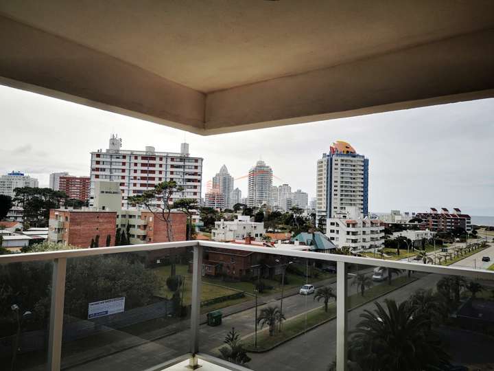 Apartamento en venta en Punta Del Este