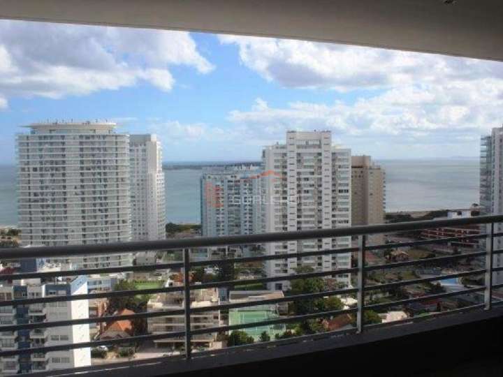 Apartamento en venta en Punta Del Este