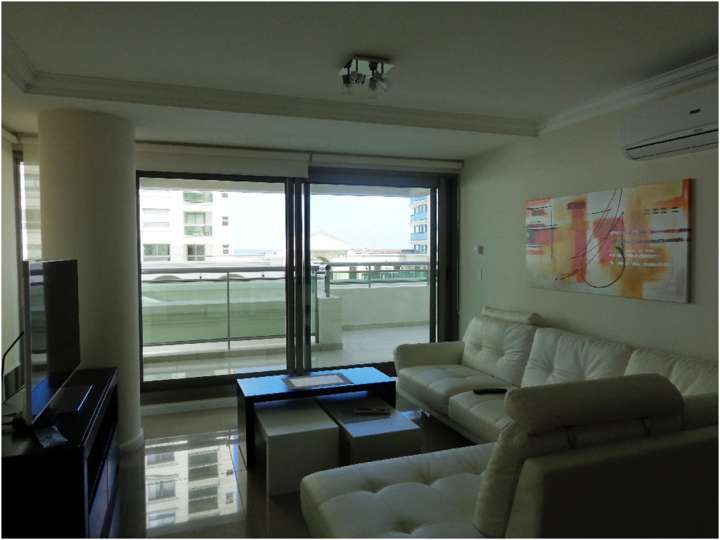 Apartamento en venta en Punta Del Este