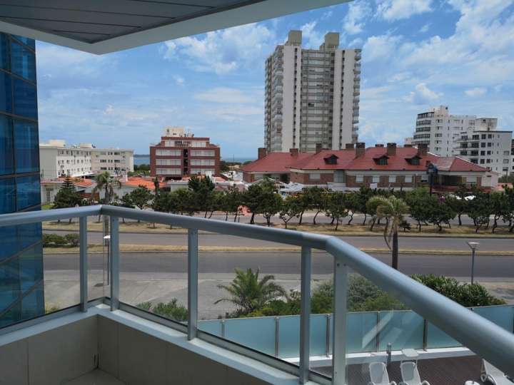 Apartamento en venta en Punta Del Este