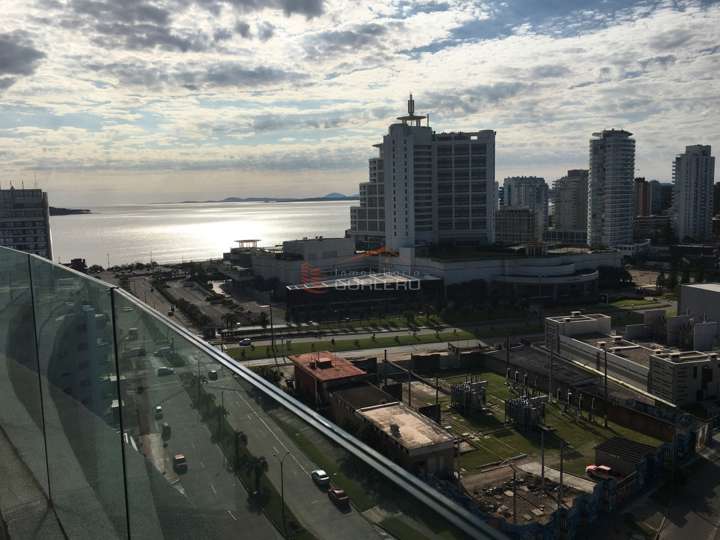 Apartamento en venta en Punta Del Este