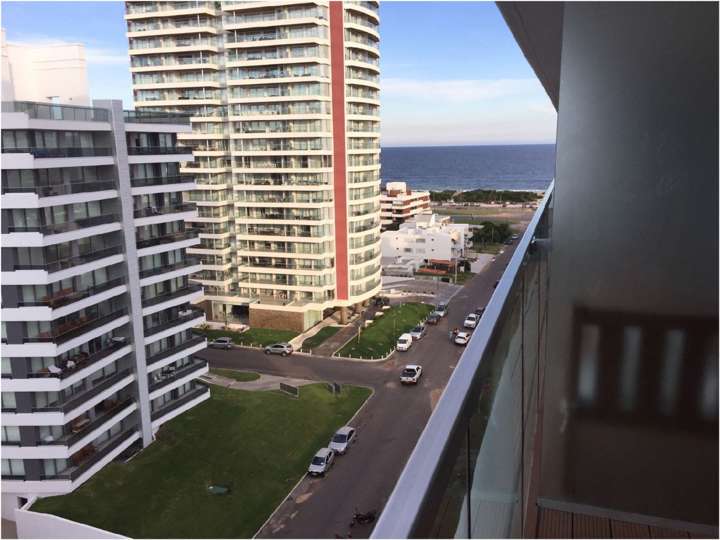 Apartamento en venta en Punta Del Este