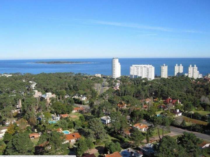 Apartamento en venta en Punta Del Este