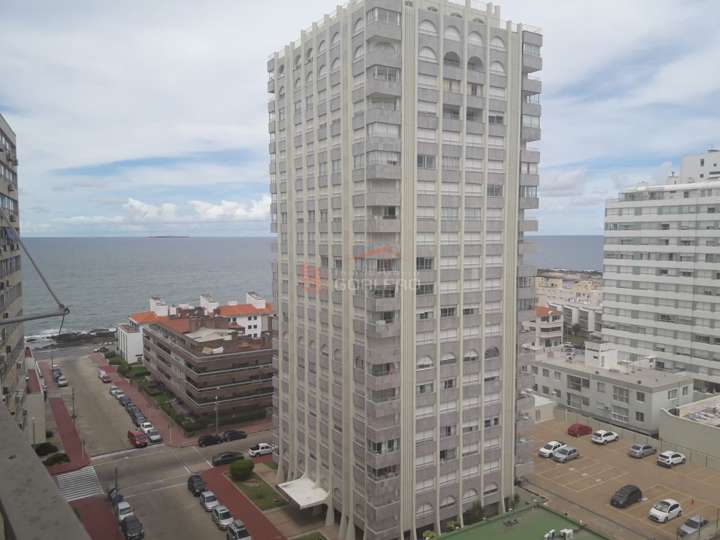 Apartamento en venta en Punta Del Este