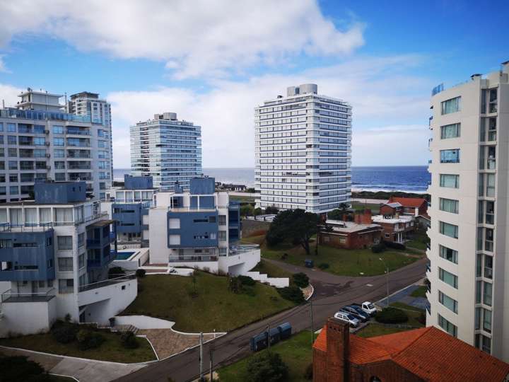 Apartamento en venta en Punta Del Este