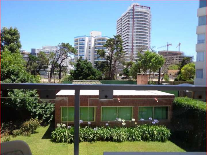 Apartamento en venta en Punta Del Este