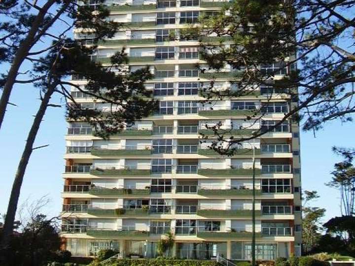 Apartamento en venta en Punta Del Este