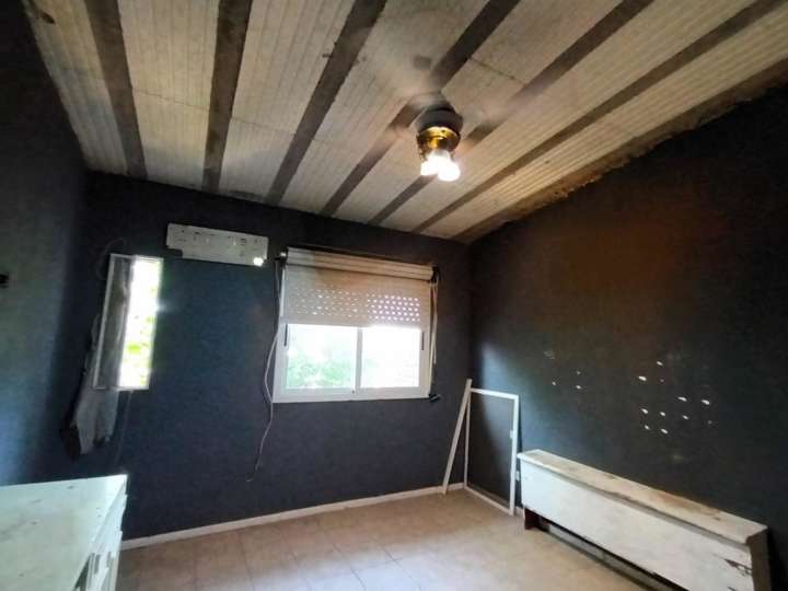 Edificio en alquiler en Quintana, 4227, La Tablada