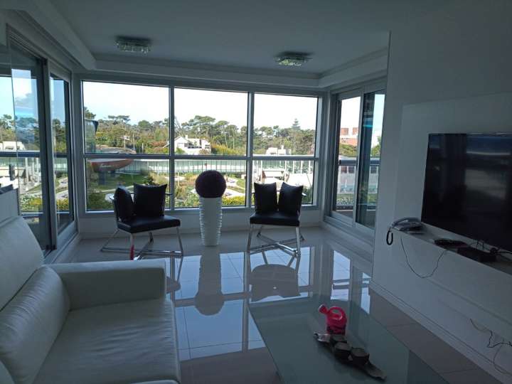 Apartamento en venta en Punta Del Este