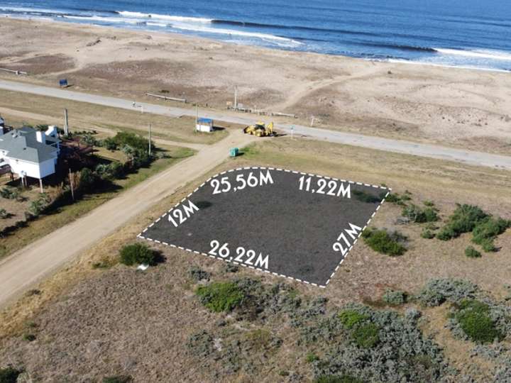 Terreno en venta en Miraflores, Maldonado