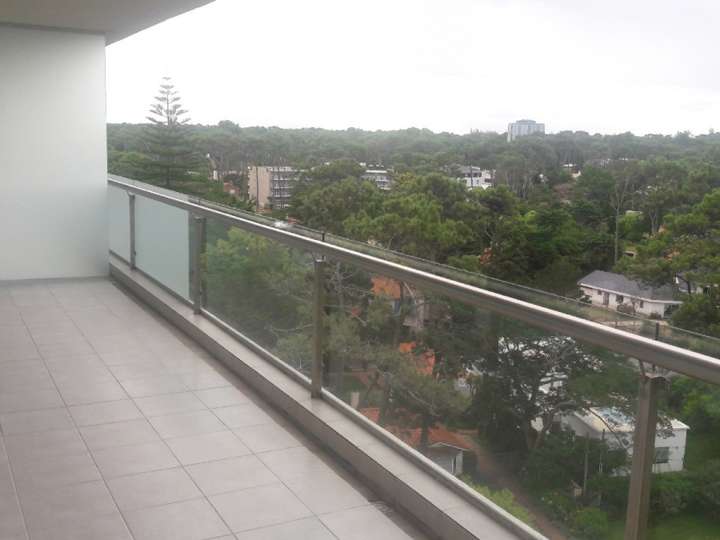Apartamento en venta en Avenida Franklin Delano Roosevelt, Punta Del Este
