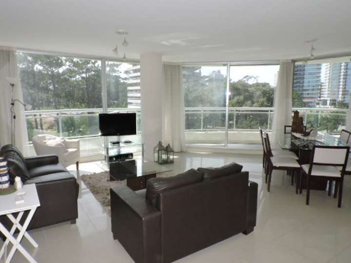 Apartamento en venta en Avenida Franklin Delano Roosevelt, Punta Del Este