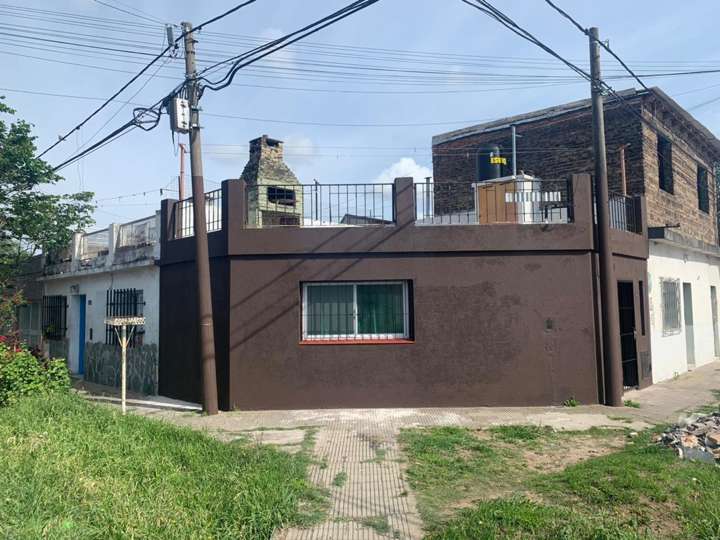 Casa en venta en Martín Rodríguez, Santa Fe