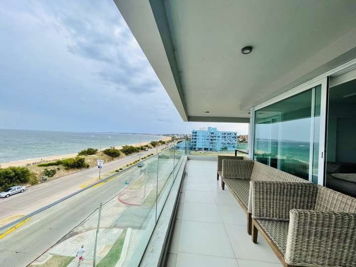 Apartamento en venta en Punta Del Este