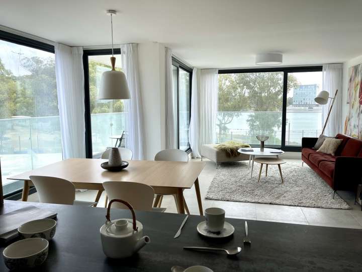 Apartamento en venta en Carrasco, Montevideo