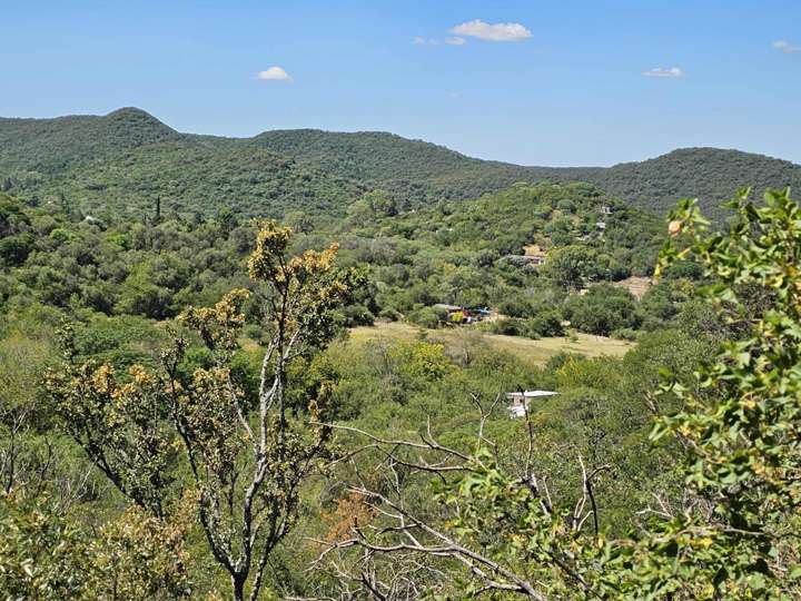 Terreno en venta en Avenida 5 de Octubre, Córdoba