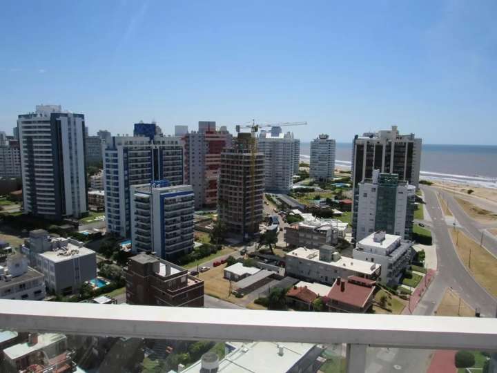 Apartamento en venta en Punta Del Este