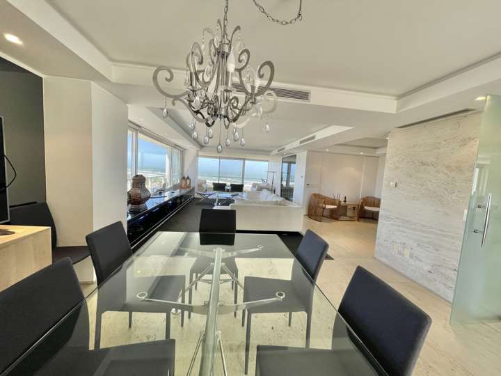 Apartamento en venta en Punta Del Este