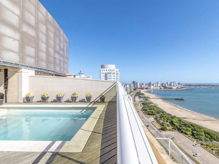 Apartamento en venta en Rambla Doctor Claudio Williman, Maldonado