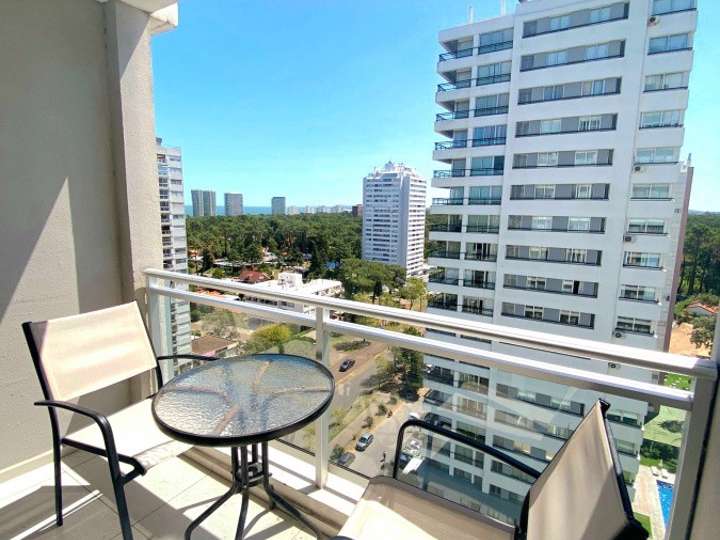 Apartamento en venta en Avenida Franklin Delano Roosevelt, Punta Del Este