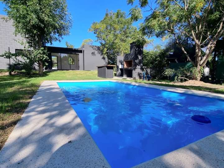 Casa en venta en Las Violetas, Maldonado