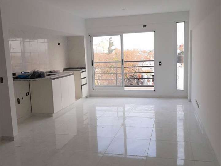 Departamento en venta en Coronel Ramón Lorenzo Falcón, 6743, Ciudad Autónoma de Buenos Aires