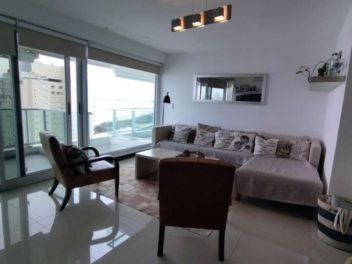 Apartamento en venta en California, Punta Del Este
