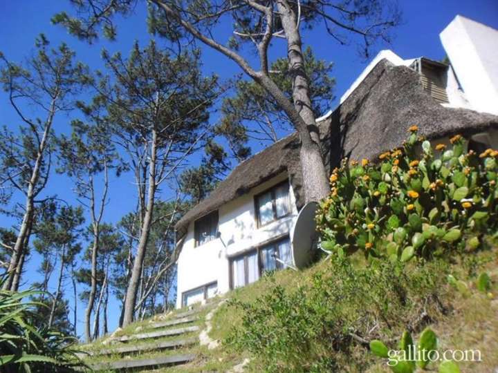 Casa en venta en Pinares, Maldonado