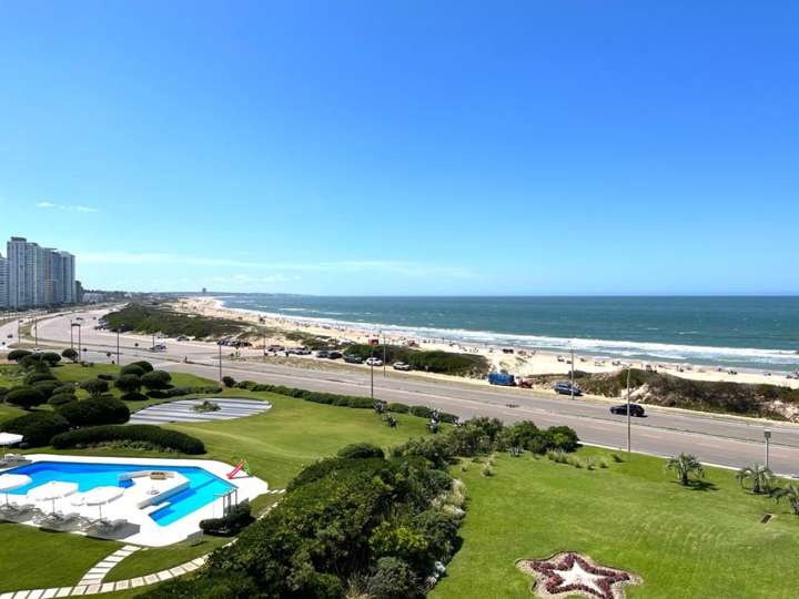 Apartamento en venta en Punta Del Este
