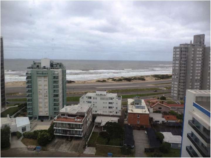 Apartamento en venta en María Eugenia Vaz Ferreira, Punta Del Este