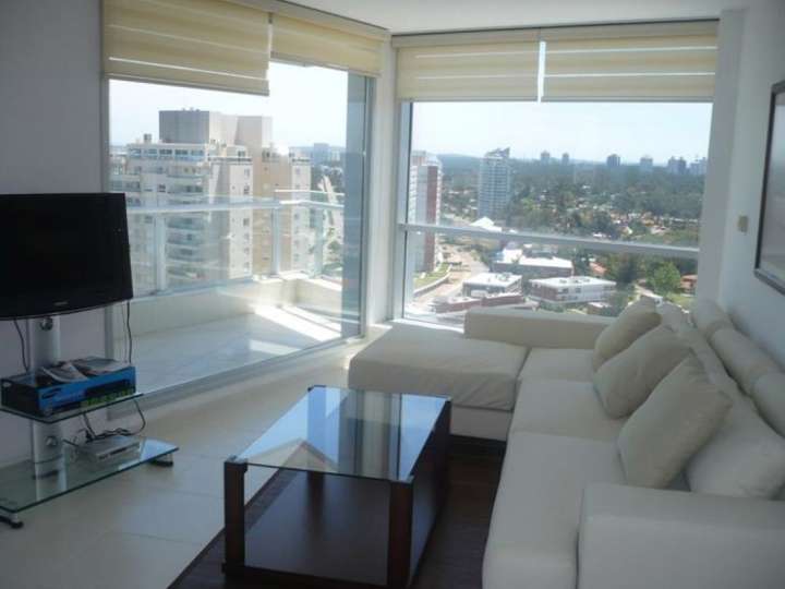 Apartamento en venta en Biarritz, Punta Del Este