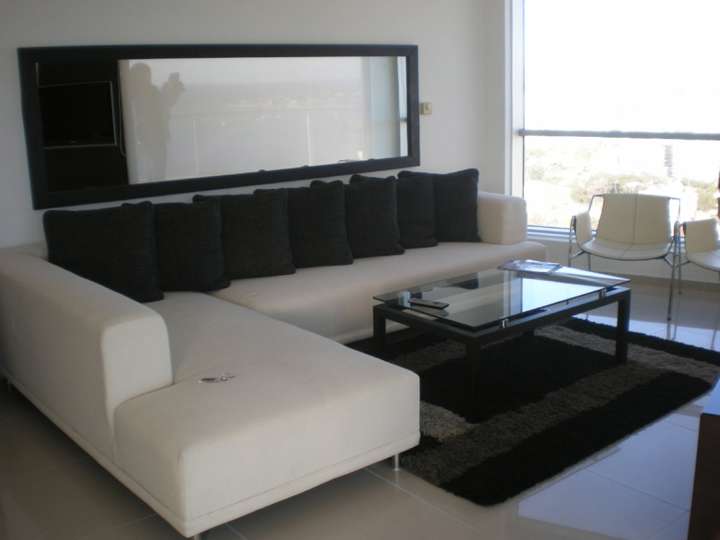 Apartamento en venta en Biarritz, Punta Del Este