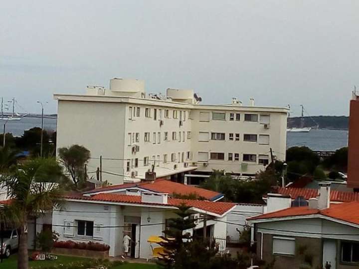 Apartamento en venta en Joaquín Lenzina - Ansina, Punta Del Este