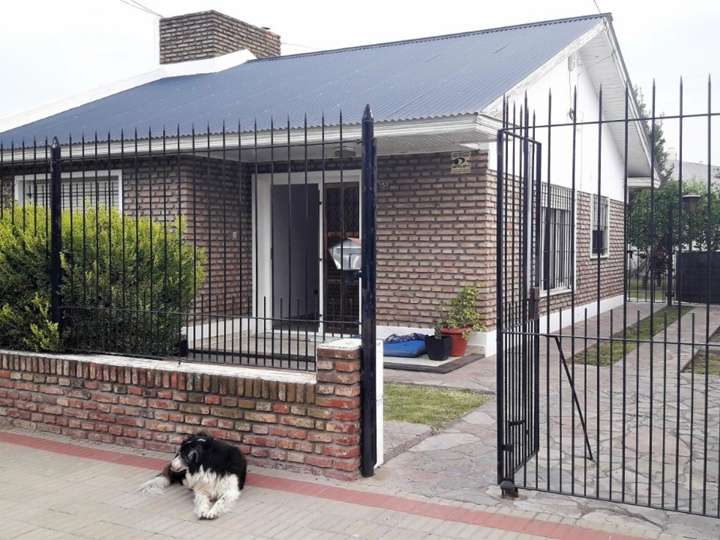 Casa en venta en 47 bis - Pringles, 899, Tres Arroyos