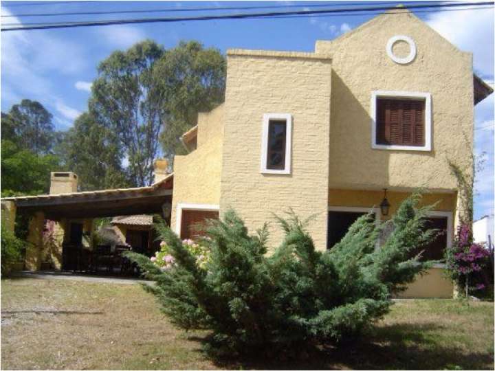 Casa en venta en Blanca Luz Brum, Maldonado