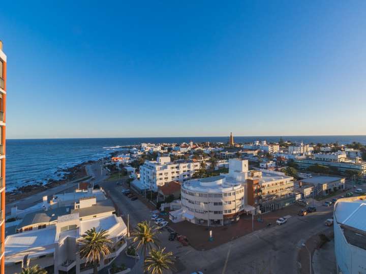 Apartamento en venta en Gorlero, Punta Del Este