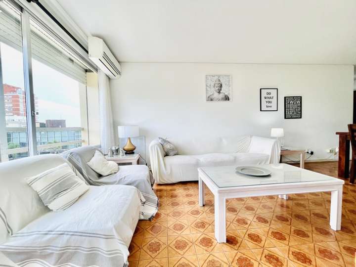 Apartamento en venta en Punta Del Este