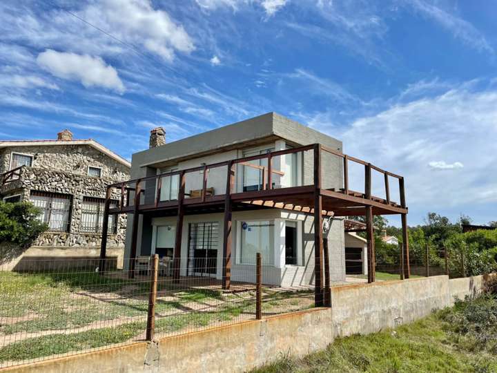 Casa en venta en De Los Álamos, Maldonado