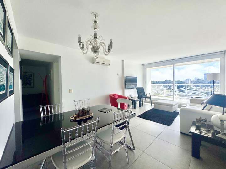 Apartamento en venta en Avenida Franklin Delano Roosevelt, Punta Del Este