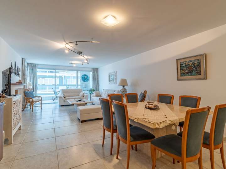 Apartamento en venta en Punta Del Este