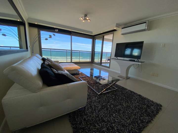 Apartamento en venta en Punta Del Este