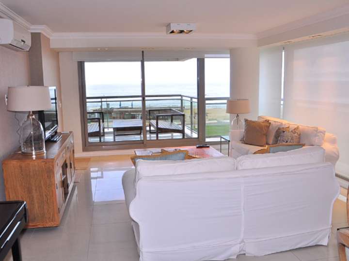 Apartamento en venta en Punta Del Este