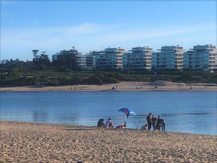 Apartamento en venta en Punta Del Este