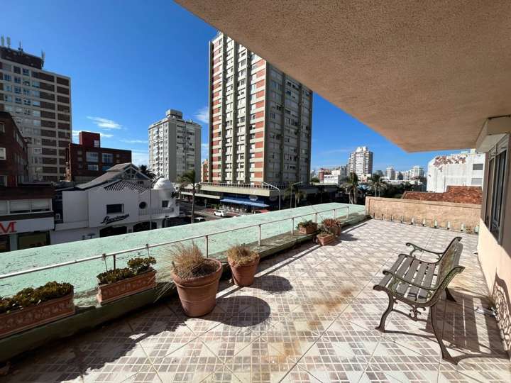 Apartamento en venta en Punta Del Este