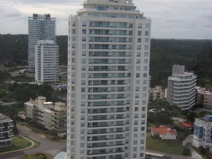 Apartamento en venta en Punta Del Este