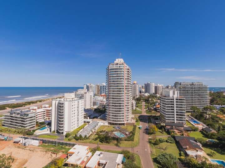 Apartamento en venta en Juana de América, Punta Del Este