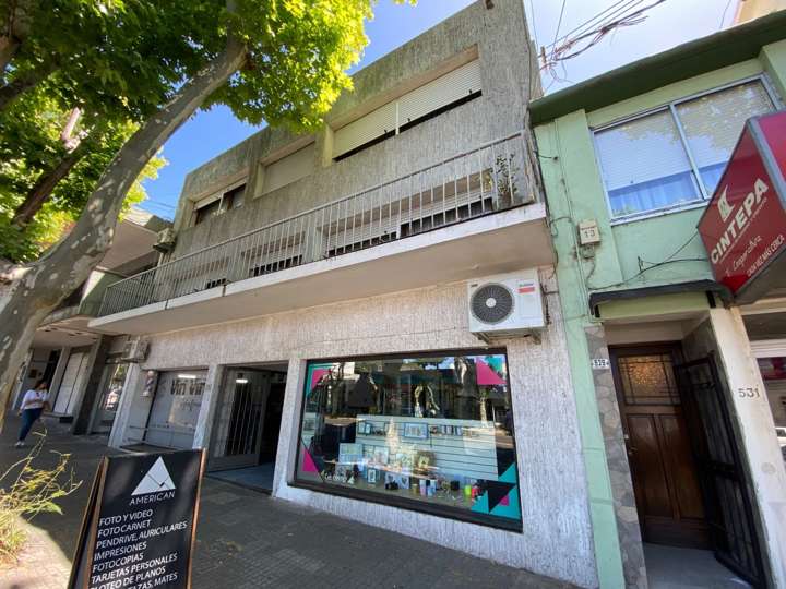 Comercial / Tienda en venta en Centro, Montevideo